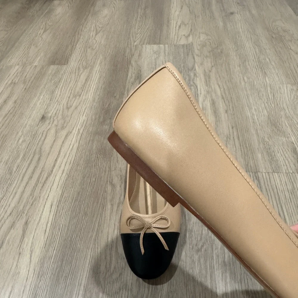 JCrew NEW Classic Two-Tone Ballet Flats in Beige and Black Bow | size 11 - Picture 4 of 11